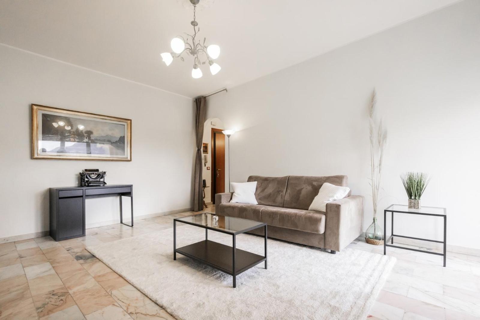 Big Deluxe Apts Italian Style Lake&Terrace Appartement Lecco Buitenkant foto